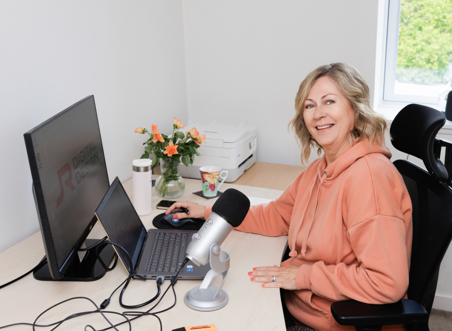Jacquie Robertson working on the JR Digital Academy website training course